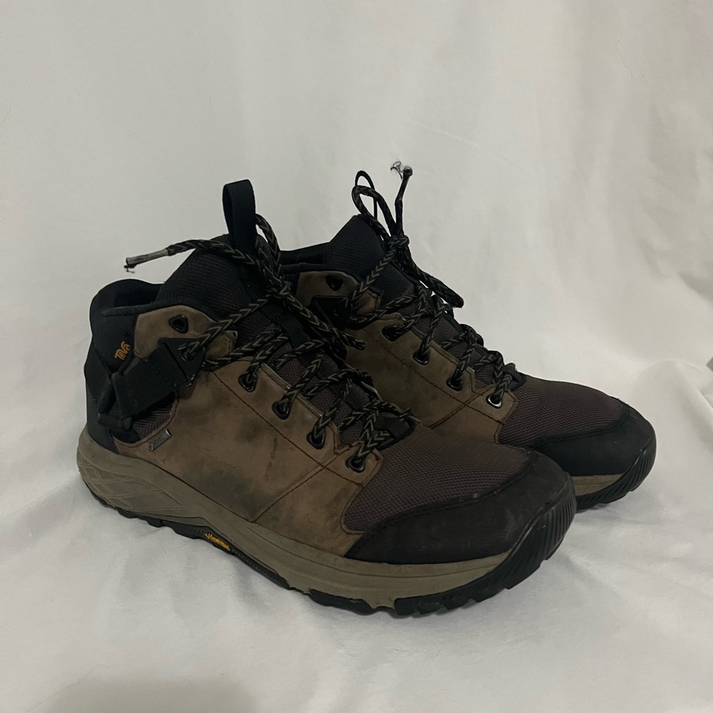 Teva Grandview Gore-Tex hiking